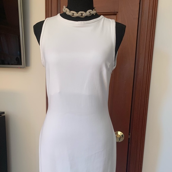 dress - Picture 1 of 3